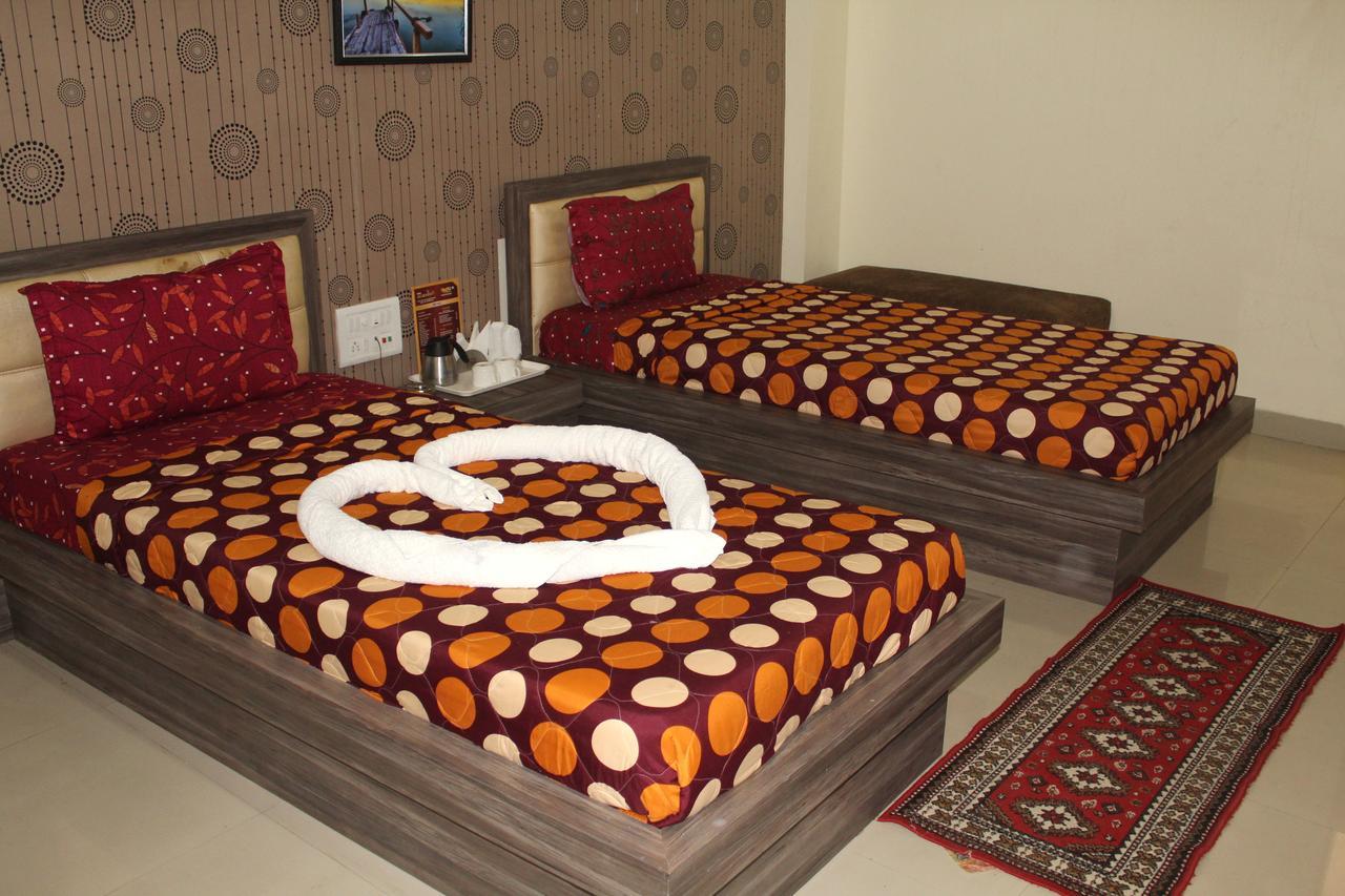 Hotel Anandam Kānker Exterior foto